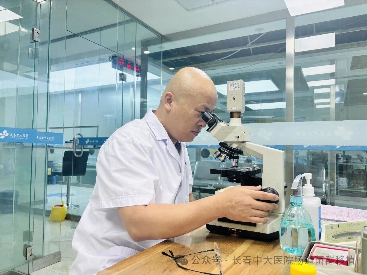 喀什地区|高朋磊医师：左手男科临床，右手肠道菌群移植深入研究